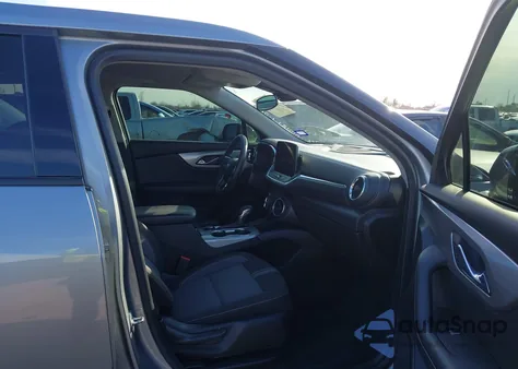 2023 Chevrolet Blazer Awd 2Lt z USA, uszkodzony, nr VIN 3GNKBHR40PS187712